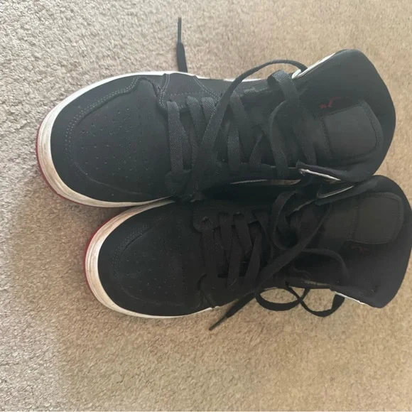 Jordan 1 Mid Black with Silver and Red Accents - Picture 2 of 6